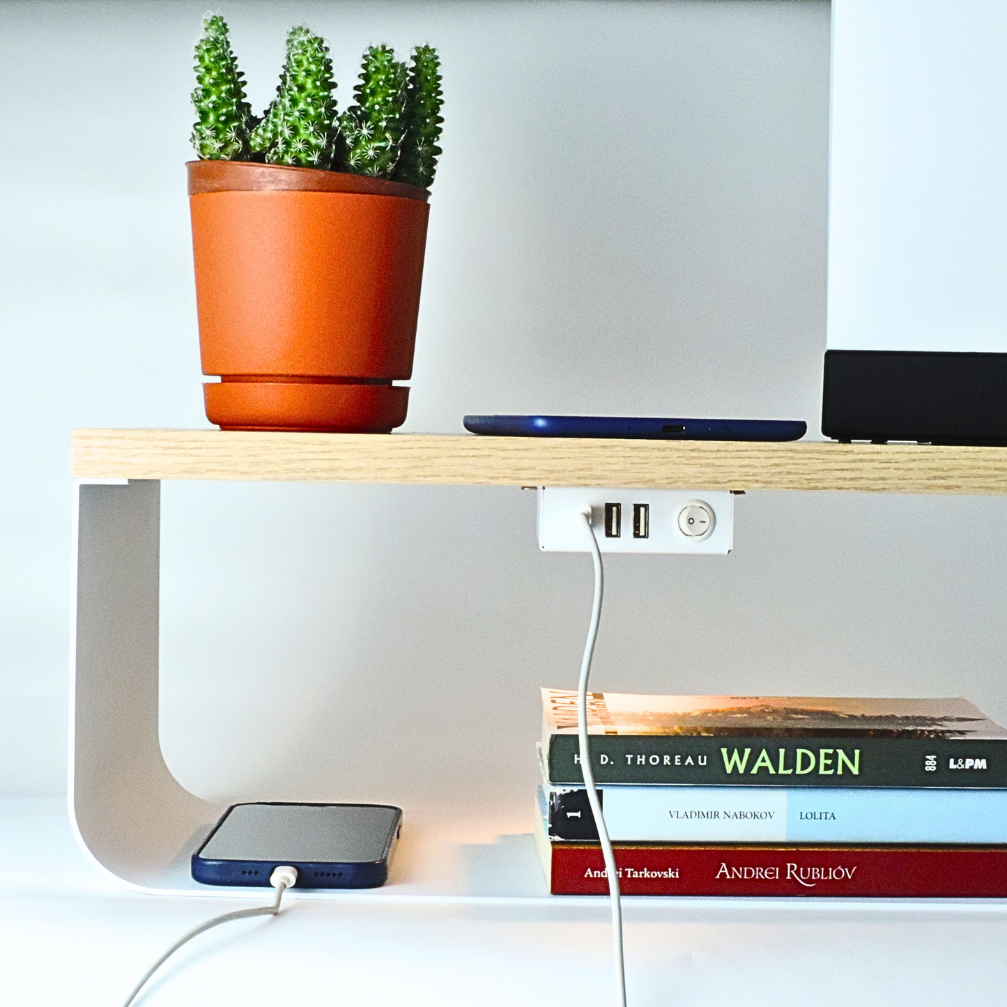 SIS | Mesa Cabeceira Suspensa Smart |3 portas USB | Luz Led Suave